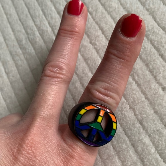 rainbow peace ring🌈☮️ - Picture 2 of 7